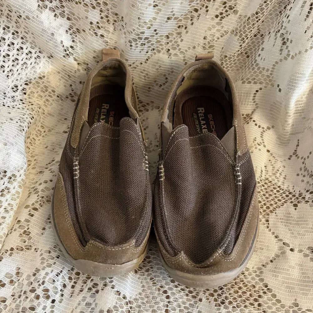 Skechers Superior Milford Men's US 10 Light Tan Slip On Loafers